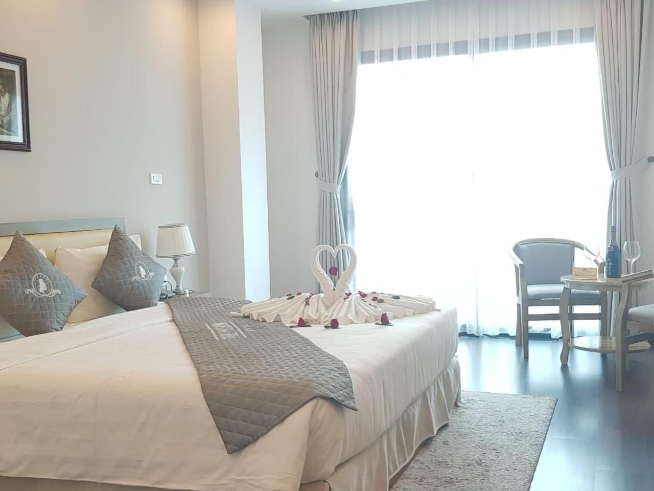 The Pilgrim Hotel Hanoi Luaran gambar